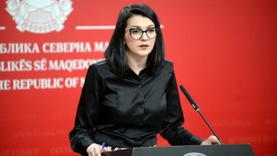 Photo of Костадиновска Стојчевска: Да се одложат одредени проекти во МКЦ додека да се реши статусот на хонорарците