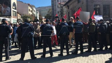 Photo of Лице фрлило предмет кон група граѓани во Охрид – поднесена кривична пријава