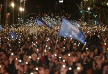 Photo of Иранската полиција им се закани на демонстрантите: Го држиме прстот на чкрапалото