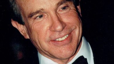 Photo of Ворен Бити обвинет за силување малолетничка во 70-тите