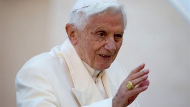 Photo of Почина поранешниот папа Бенедикт Шеснаесетти