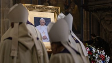 Photo of Во Ватикан денеска ќе биде погребан поранешниот папа Бенедикт Шеснаесетти
