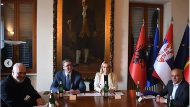 Photo of Вучиќ по средбата со Ковачевски и Рама: Се договоривме да заврши процесот за осигурување на работните дозволи