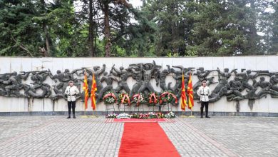 Photo of [Видео] Се поклонуваме на борците кои го поразија фашизмот и придонесуваме во изградбата на Европа за сите