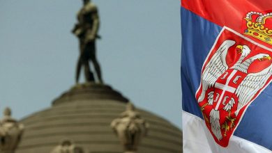 Photo of Вучиќ носи луѓе од Македонија на контрамитинг.Автобускиот карван ќе тргне од Куманово