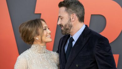 Photo of (ФОТО) Џенифер Лопез за “Денот на татковците” се пофали со „стомачните“ на Бен Афлек