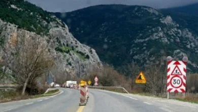 Photo of Видео: Во целосен прекин сообраќајот на патот Градско – Прилеп
