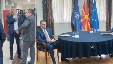 Photo of Видео- Во клубот на пратениците почна лидерската средба помеѓу Ковачевски и Мицковски