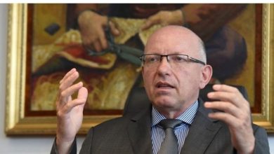 Photo of Азески- Аман од неработни денови и швалерај со службени возила по ниви