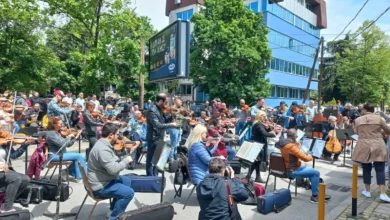 Photo of Вработените во Филхармонија нема да и се извинат на министерката, но ја канат  во сабота на концерт