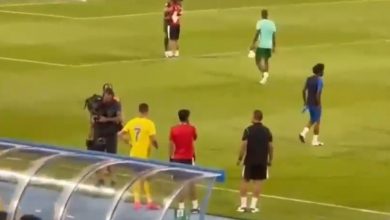 Photo of (ВИДЕО) Роналдо збесна по понишетн гол, поли со вода камерман