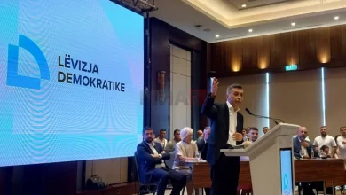 Photo of Меџити: Ако се водиме по тоа што секој поставува знамиња, ќе треба секојдневно да затвораме луѓе