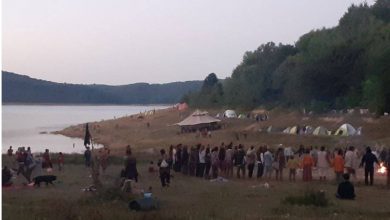 Photo of Кои се „Rainbow Gatherings“ – секта или група странци кои кампираат во Маврово