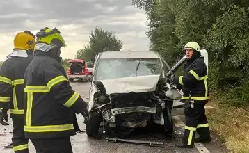 Photo of Две лица загинаа, а тројца се тешко повредени во сообраќајната несреќа кај Росоман 
