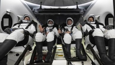 Photo of (ВИДЕО) Четворица астронаути утрово успешно слетаа на Земјата