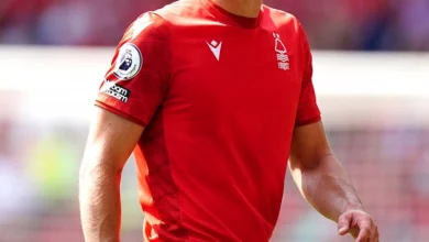 Photo of Фудбалер на Нотингем Форест суспендиран поради обложување