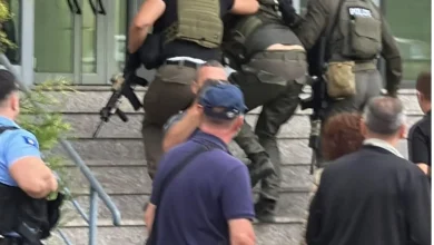 Photo of Заврши полициската операција во Косово, уапсени десетина вооружени напаѓачи