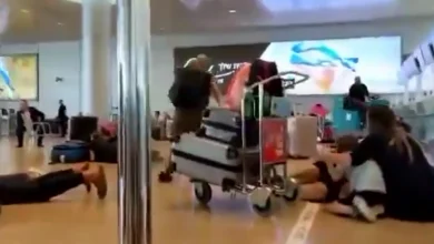 Photo of Страшно видео од ракетирање на аеродромот во Teл Aвив – Луѓето се фрлаат на под за да се спасат (ВИДЕО)