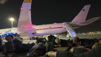 Photo of ВИДЕО: Сирени за напад пред полетувањето на Шолц од Тел Авив: Канцеларот беше итно евакуиран!