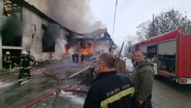 Photo of Изгореа хемикалии во пожарот во тетовско Фалише, препорака од надлежните да не се излегува од дома