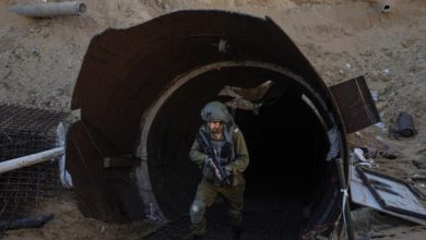 Photo of (Видео) Објавено видео од најголемиот тунел во Газа: Висок командант на Хамас снимен како вози низ него