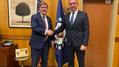 Photo of ВМРО-ДПМНЕ со дообјаснување на јавноста по прозивките од О’Брајан: Му ги презентиравме аргументите за уставните измени на пријателска средба