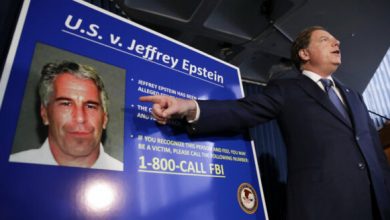 Photo of Објавено досие за луѓе поврзани со педофилот Џефри Епштајн: Меѓу нив Клинтон,Трамп, принцот Ендру, Мајкл Џексон.