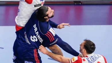 Photo of ЕХФ ги осуди расистичките скандирања на хрватските навивачи