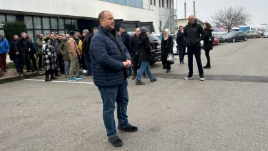 Photo of Тасевски од М-НАВ – Во контролата за летање со возила дошле надворешни лица се карале и нападнале вработени.