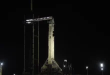 Photo of Полетувањето на ракетата со екипаж до Меѓународната вселенска станица одложено за 24 часа