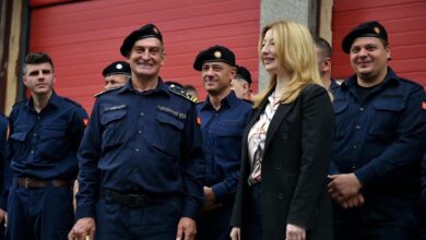 Photo of Арсовска од новата влада ќе бара законски измени за зголемување на платите на пожарникарите