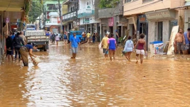 Photo of Повеќе од 30 лица го загубија животот во поплави во Бразил, 60 лица се водат како исчезнати