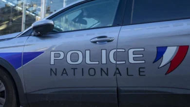 Photo of Маж нападна жена во Париз и застрела двајца полицајци откако е приведен во полициска станица