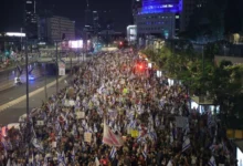Photo of Илјадници Израелци протестираа во Тел Авив барајќи враќање на заложниците од Газа