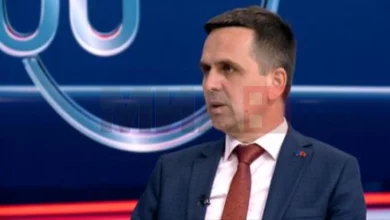 Photo of Касами: ВМРО-ДПМНЕ би требало да има разбирање за нашето барање сите Албанци во регионот да учат од ист буквар