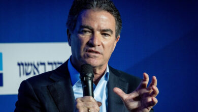 Photo of Гардијан: Поранешниот шеф на Мосад ѝ се заканувал на обвинителката на МКС поради истрага за воени злосторства