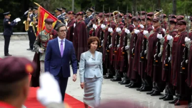 Photo of Сиљановска-Давкова ја презеде претседателската функција од Стево Пендаровски