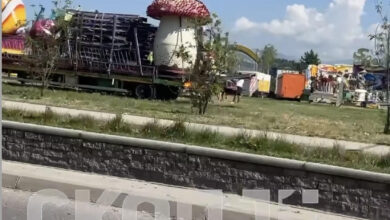 Photo of (Видео) Се демонтира дивиот “Луна парк” од пред салата Борис Трајковски во Карпош