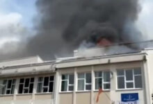 Photo of Полуматуранти во Подгорица при прослава со факли го запалиле покривот на училиштето од Fokus 17.05.2024