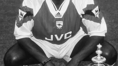 Photo of Почина поранешниот фудбалер на Арсенал, Кевин Кембел