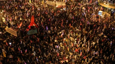 Photo of Најмалку тројца ранети и осум уапсени демонстранти пред резиденцијата на Нетанјаху во Ерусалим