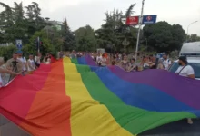 Photo of Парада на гордоста во Скопје, ЛГБТ заедницата ги повтори барањата за еднакви можности, недискриминација и социјално вклучување