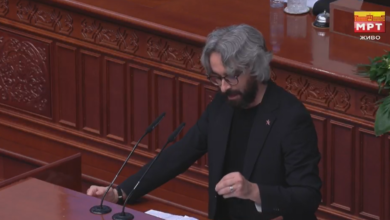 Photo of Видео: Апасиев: Требало да пишете Република Северина Македонија оти го издупивте народот