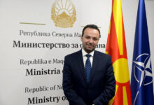 Photo of Јајага на местото на Петровска во МО, до изборот на нов министер
