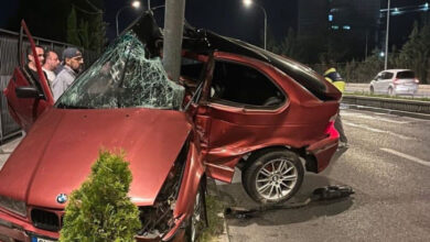 Photo of Тешка сообраќајка во Скопје- Пожарникари и лекари го извлекувале возачот 20 годишно момче со бмв
