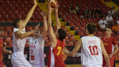 Photo of Македонските кошаркарски јуниори минимално поразени од Црна Гора