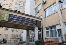 Photo of Шест месеци работа без плата и без продолжен договор – вработените од Детска клиника на протест
