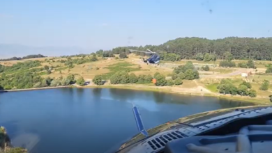 Photo of (ВИДЕО) Со два хеликоптера на МВР изгаснат пожарот во крушевско