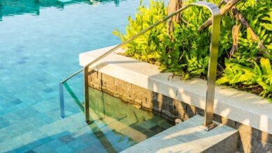 Photo of 19-годишно момче починало од струен удар: излегол од базен и сакал да пушти музика