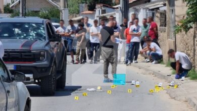 Photo of ВИДЕО: Први снимки од Батинци: Изрешетан џипот, полицијата врши увид и трага по сторителите